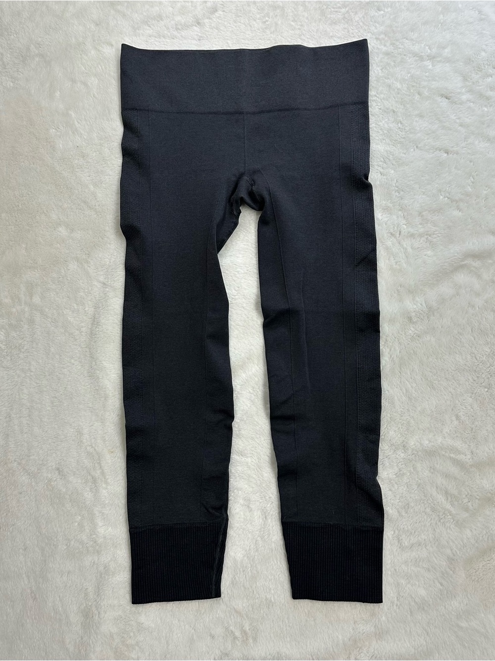 Lululemon Ebb to Street Pant Size 8 Grey Heathered Knit Yoga Leggings
